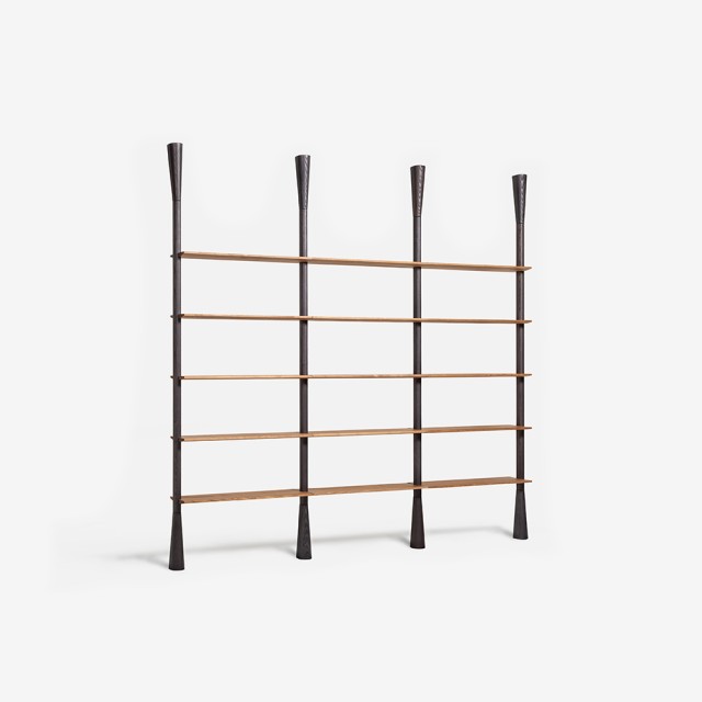 Paw <sup>L / M </sup>