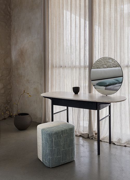 Vanity Desk Delorean